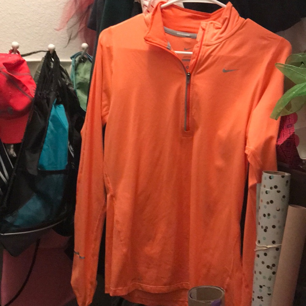 Nike running pull over